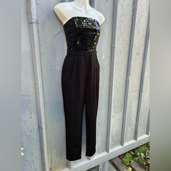Alice + Olivia sequinned sleeveless jumpsuit, size 0 - Picture 5 of 11